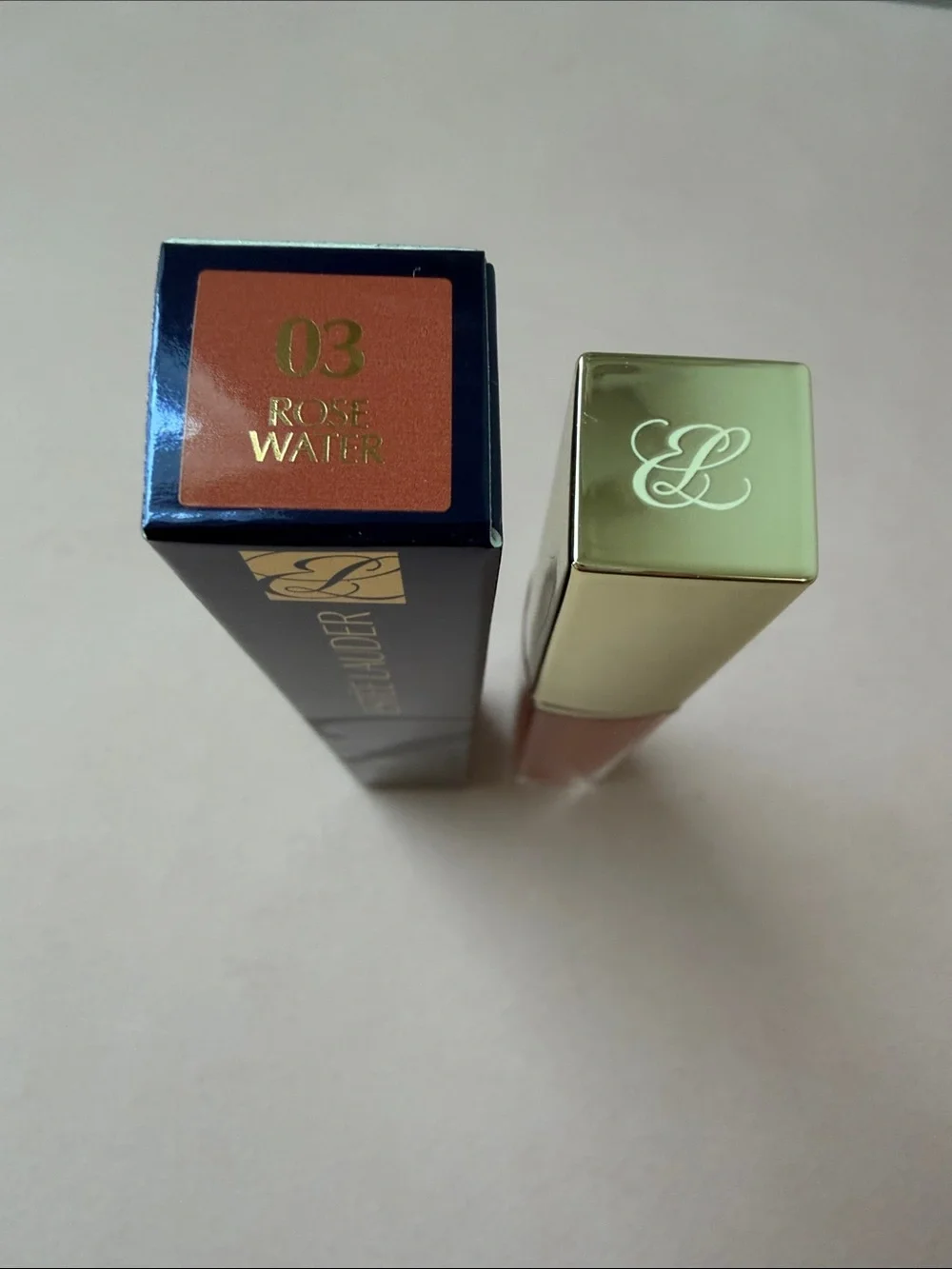 ESTEE LAUDER GLOSSY POUT LIP OIL - 03 ROSE WATER